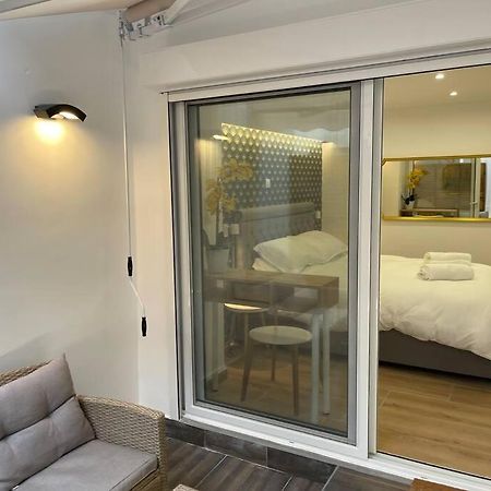 Hideaway Boutique Apartment Athens Ngoại thất bức ảnh
