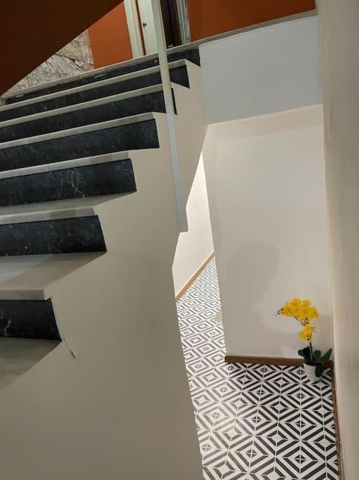 Hideaway Boutique Apartment Athens Ngoại thất bức ảnh