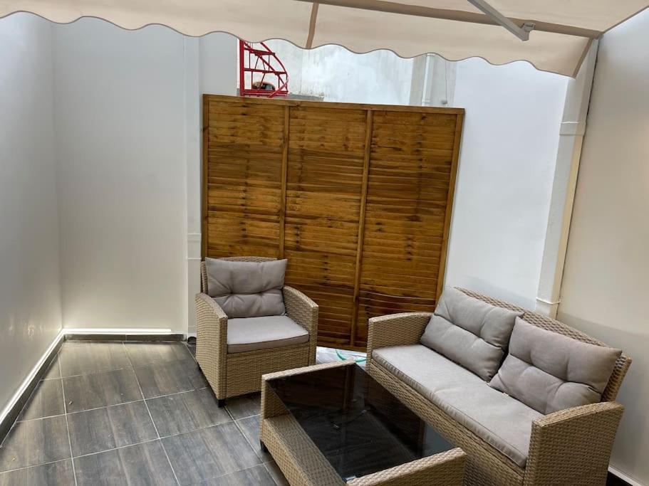 Hideaway Boutique Apartment Athens Ngoại thất bức ảnh